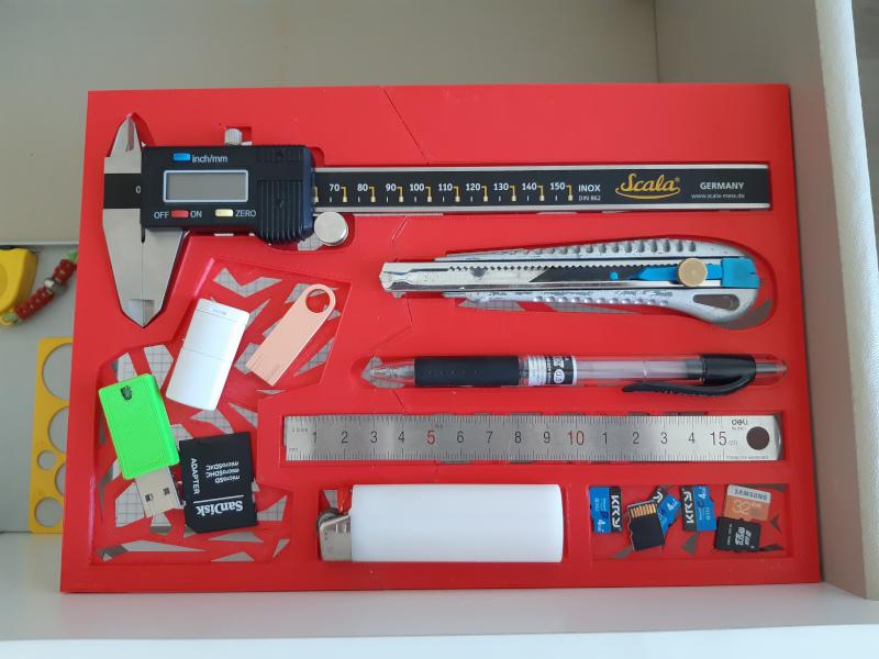 Lentynėlės 3D modelis.