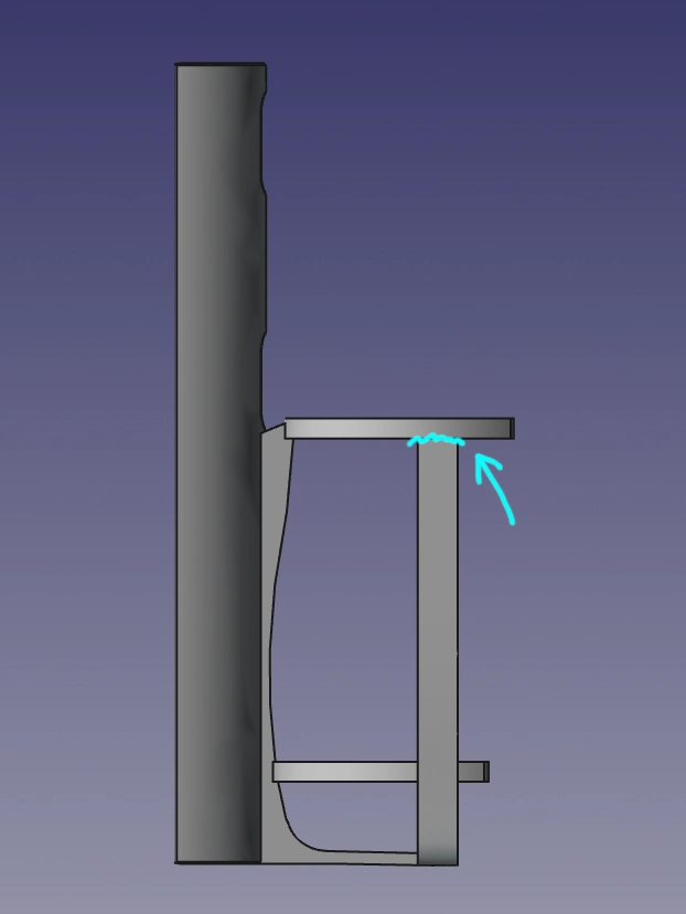 Antrojo laikiklio 3D modelis su pažymėta skilimo vieta.